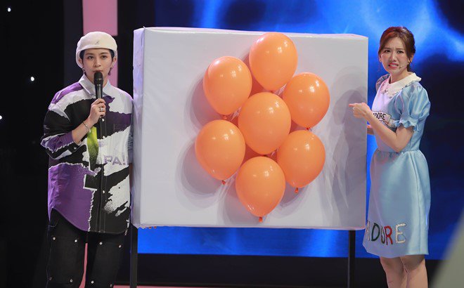 Sửng sốt: Cậu bé 10 tuổi nhảy xuống thuỷ tinh, dùng răng kéo Lê Giang và xe lôi 900kg - 13