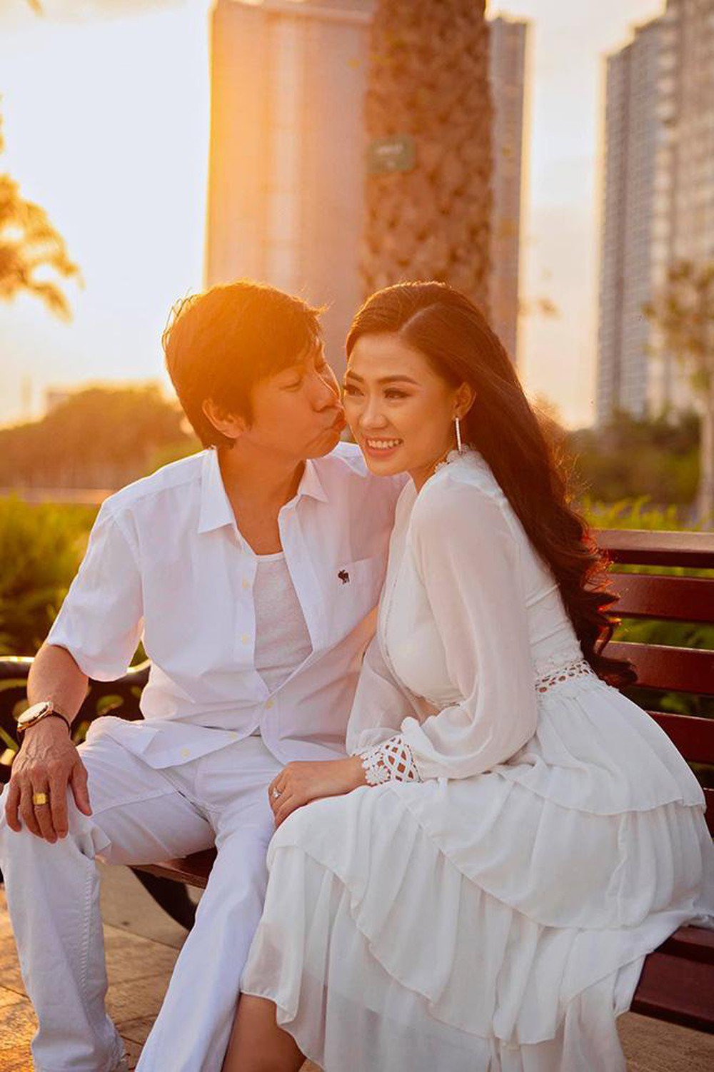 Chồng cũ danh hài Kiều Oanh lấy vợ hai kém đến 30 tuổi: amp;#34;Cưới 5 năm giờ càng mặn nồngamp;#34; - 8