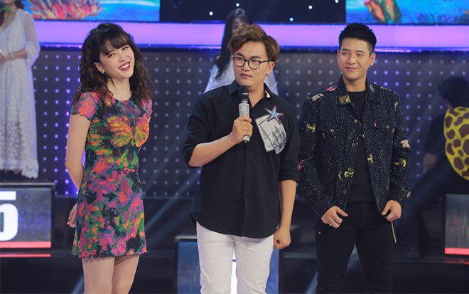 Bạn gái Sơn Tùng được khen với màn amp;#34;bẻ láiamp;#34; khéo khi Trường Giang nhắc tới người thương - 1