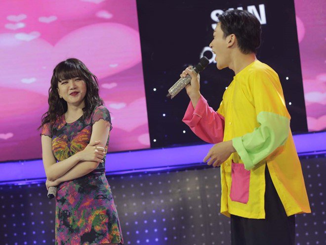 Bạn gái Sơn Tùng được khen với màn amp;#34;bẻ láiamp;#34; khéo khi Trường Giang nhắc tới người thương - 14