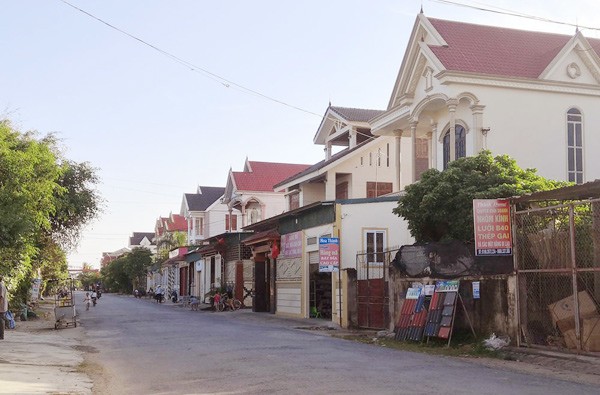 4 làng biệt thự xa hoa không tưởng ở Việt Nam: Bán thịt lợn, bán đồng nát thành đại gia - 9