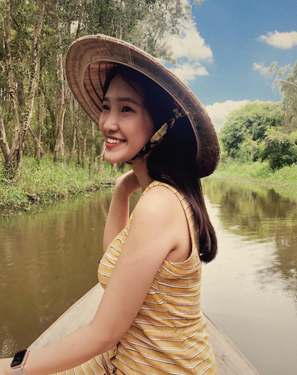Hot girl xứ quýt thi Hoa hậu Việt Nam, sở hữu vẻ đẹp nhân ái với tà áo dài trắng - 4