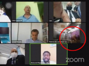 Tin tức - Quên tắt camera khi đang họp trực tuyến, cặp đôi mải mê "mây mưa" trước mặt nhiều người