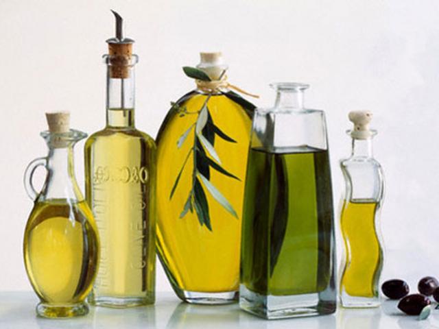 Tác dụng của dầu tràm? Dùng tinh dầu tràm như thế nào?