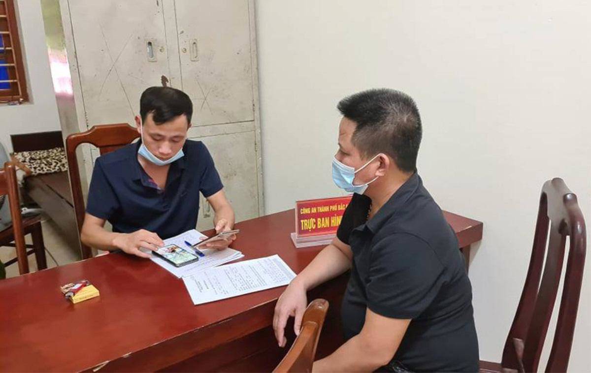 Chủ quán bắt cô gái quỳ xin lỗi vì chê đồ ăn mất vệ sinh khai gì? - 2