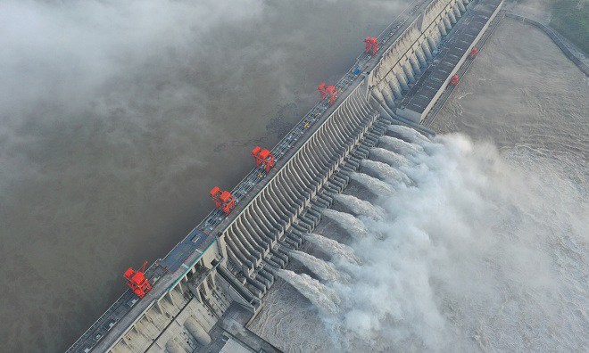 Đập Tam Hiệp nhìn từ trên cao.