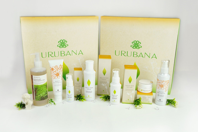 Là tín đồ làm đẹp thực thụ, chị em không thể không tậu loạt mỹ phẩm Nhật sang xịn này - 1