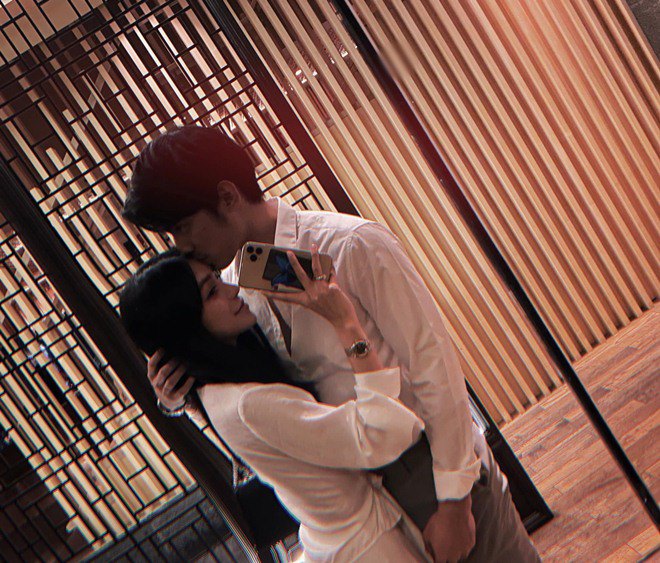 Chuyện tình yêu của trai đẹp ngoại quốc ở Người Ấy Là Ai, thú vị nhất lại là chàng gay - 4