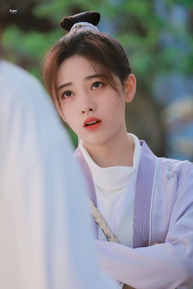 Phát hoảng với gương mặt trát phấn trắng toát của amp;#34;mỹ nhân 4000 năm có mộtamp;#34; - 2