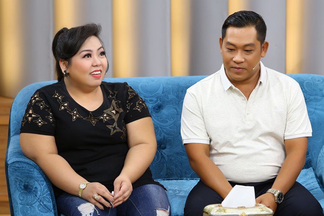 Ốc Thanh Vân đau lòng vì người chồng bế vợ amp;#34;Hoa khôi bơi lộiamp;#34; suốt 15 năm - 3