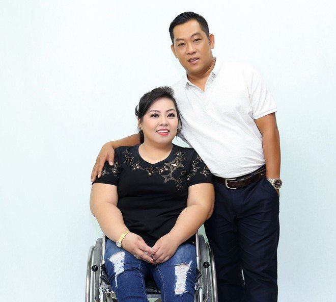 Ốc Thanh Vân đau lòng vì người chồng bế vợ amp;#34;Hoa khôi bơi lộiamp;#34; suốt 15 năm - 2