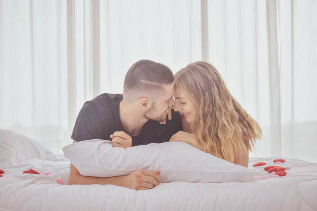 Mang đặc điểm này, bạn sở hữu thần dược trong âu yếm, chuyện ấy - 1