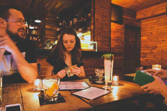 11 phong tục Trung Quốc gây sốc với người nước ngoài - 5