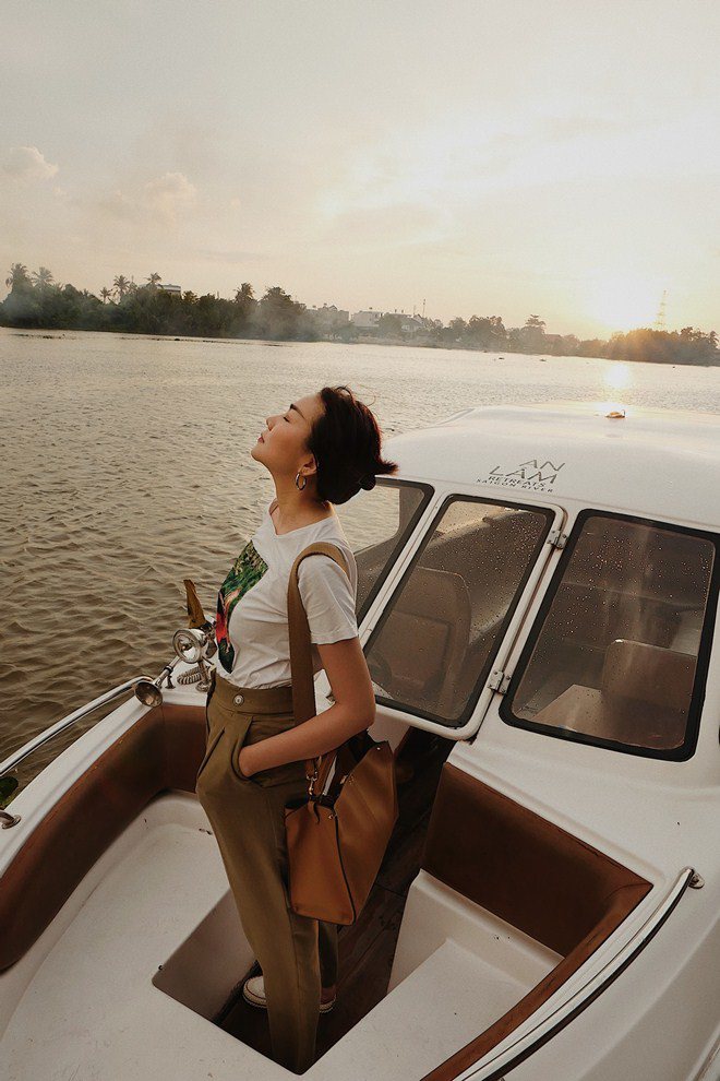 Sao Việt 24h: Vợ Bình Minh amp;#34;mếu dởamp;#34; vì bà vú toàn dặn dò ông xã chứ không phải mình - 18