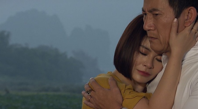 Hai cô Linh của Tình Yêu Và Tham Vọng - Đừng Bắt Em Phải Quên đáng ghét chẳng kém nhau! - 3