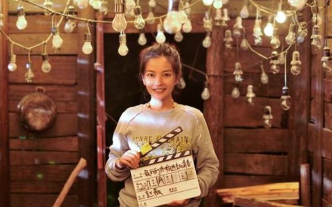 Lần đầu Triệu Vy nổi giận, ném đồ đạc lung tung, lớn tiếng quát mắng diễn viên - 8