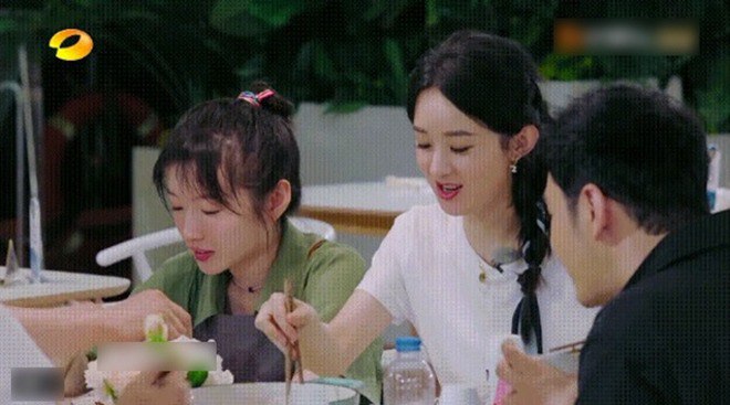 Ngôi sao 24/7: Thực hư amp;#34;Thiên hậuamp;#34; Vương Phi đã bí mật sinh con gái cho Tạ Đình Phong - 8