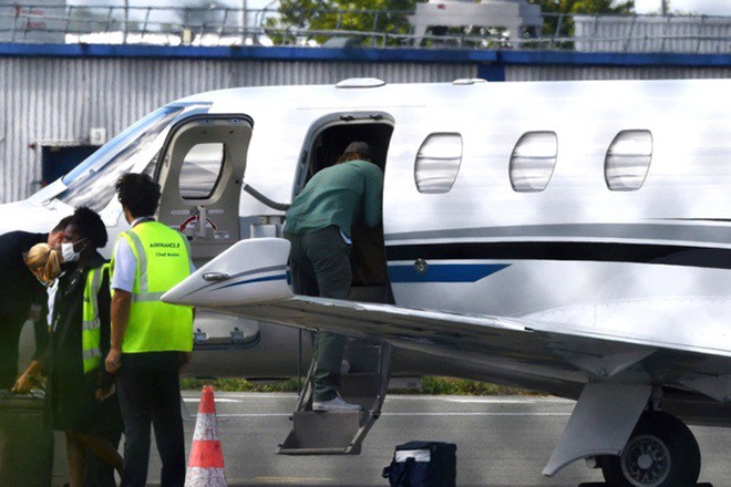 Không ngờ Brad Pitt đang qua lại với chân dài nóng bỏng, gương mặt giống Angelina Jolie - 6