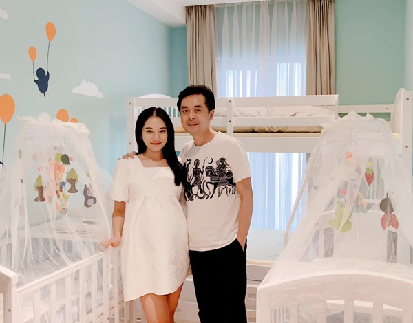 Bầu đôi cuối thai kỳ, vợ trẻ Dương Khắc Linh khiến dân tình giật mình khi lộ mặt mộc - 6