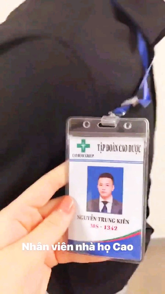 Lộ cảnh Hồng Đăng amp;#34;tay xách nách mangamp;#34; đồ cho Quỳnh Kool, quan hệ với Hồng Diễm mới bất ngờ - 6