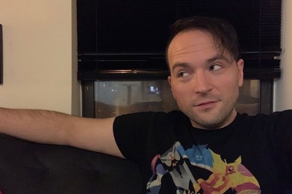 Bí ẩn người đàn ông đã có vợ nhưng vẫn quan hệ cùng lúc với 2 hồn ma - 2