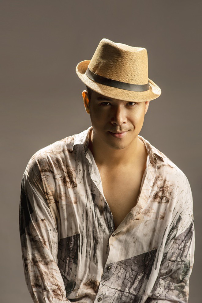 Trương Thế Vinh hé lộ hình ảnh mới bảnh bao, gây tò mò với ban nhạc mang tên amp;#34;Voi Biểnamp;#34; - 3