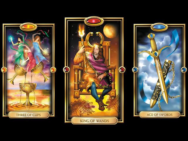 Bói bài tarot: Lời khuyên nào giúp bạn giải quyết khó khăn, sự nghiệp thăng tiến