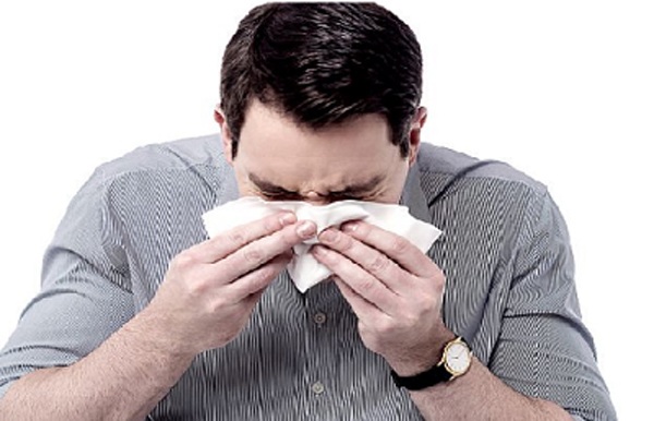 Đang amp;#34;lên đỉnhamp;#34; bỗng chảy máu mũi nửa tiếng không hết, lý giải của bác sĩ còn bất ngờ hơn - 3