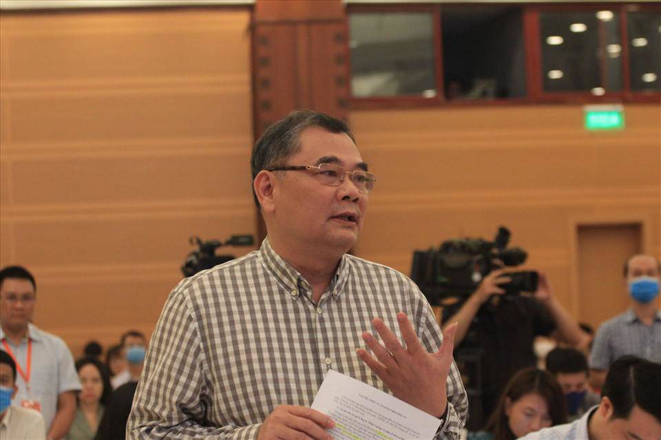 Vụ thổi giá thiết bị y tế ở Bạch Mai: Người bệnh bị móc túi hơn 10 tỉ đồng - 1