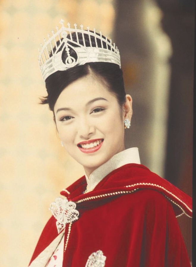 HH Hong Kong: Vương miện kim cương ngày càng amp;#34;rẻamp;#34;, năm nay là thấp nhất lịch sử - 5