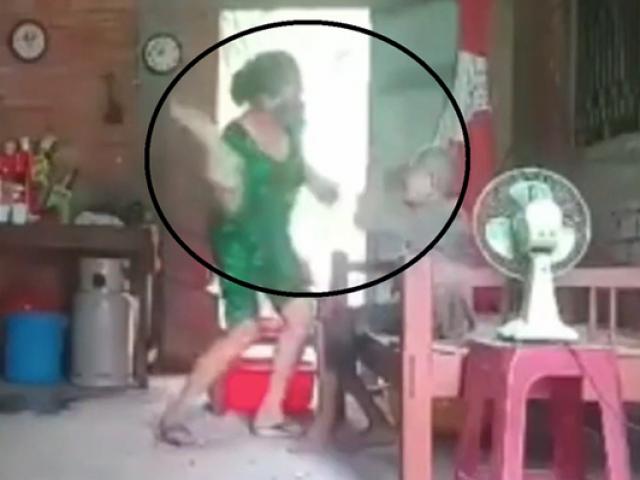 Tin tức 24h: Sốc trước lời khai của người phụ nữ đánh đập, đổ chất thải lên đầu mẹ già