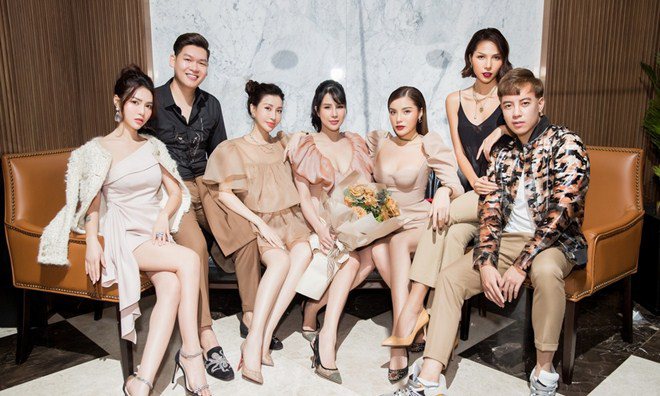 Mẹ bỉm sữa Diệp Lâm Anh xinh nõn nà, Trấn Thành vuốt ve để amp;#34;lấy víaamp;#34; đẹp và giàu - 4