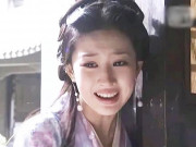 Giải trí - Lưu Diệc Phi bị chế ảnh "đơ toàn tập", quá khứ diễn còn không biết đang cười hay khóc