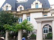 Tin tức - Làng đại gia ở Việt Nam, biệt thự không hiếm, có trăm tỷ phú gây choáng