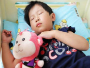 Làm mẹ - Mẹ bắt con ngủ trưa suốt 2 năm, kết quả chiều cao mất đi 5cm, bác sĩ mắng té tát