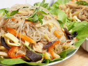 Bếp Eva - Mẹo xào miến vừa dai ngon lại có chút giòn giòn, 100 lần xào cũng không dính nhau