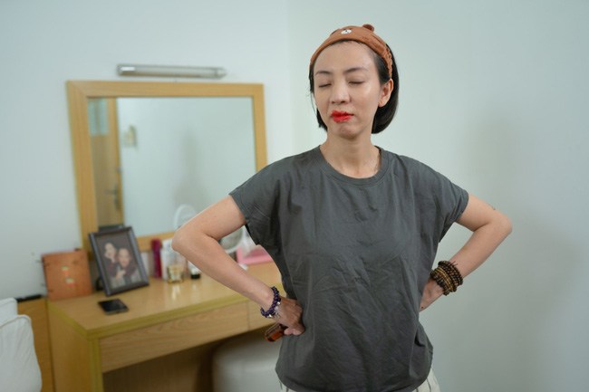 Khi chị em Thu Trang, Nhã Phương được chồng tận tay makeup: người hóa bà già, người mặt tèm lem - 3