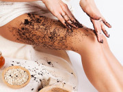 Làm đẹp - Có 4 cách tắm trắng cà phê, chà đến đâu da bật tông đến đó hơn cả đi spa