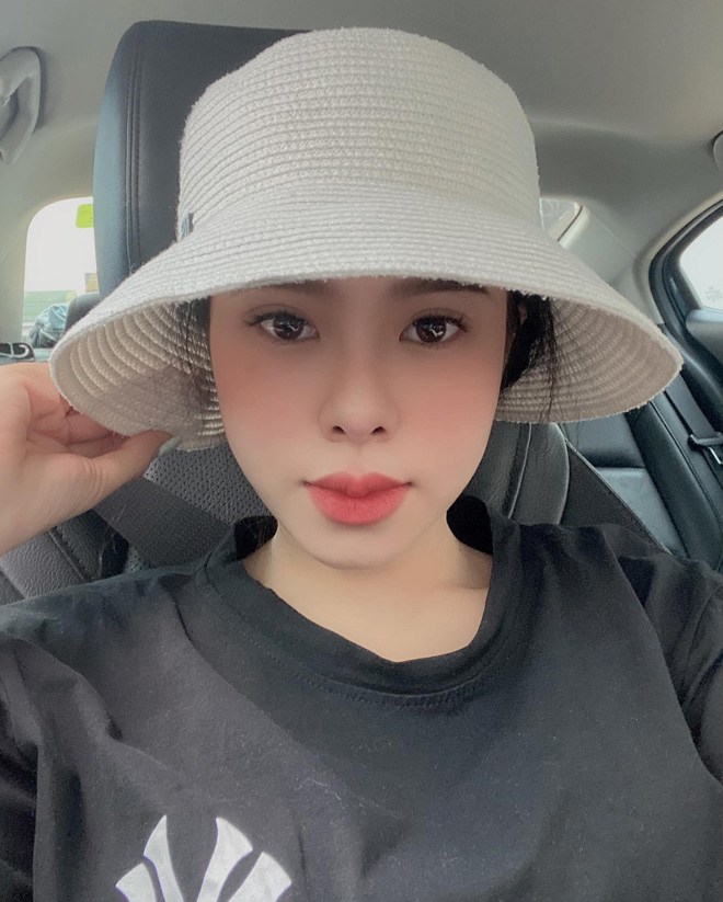 Cuộc sống đáng mơ ước của cô dâu được chị tặng 2,5 tỷ cùng 49 cây vàng trong đám cưới - 2