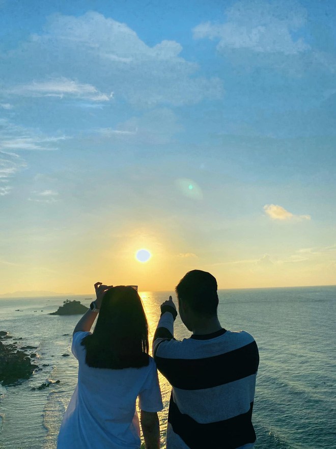 Cuộc sống đáng mơ ước của cô dâu được chị tặng 2,5 tỷ cùng 49 cây vàng trong đám cưới - 6