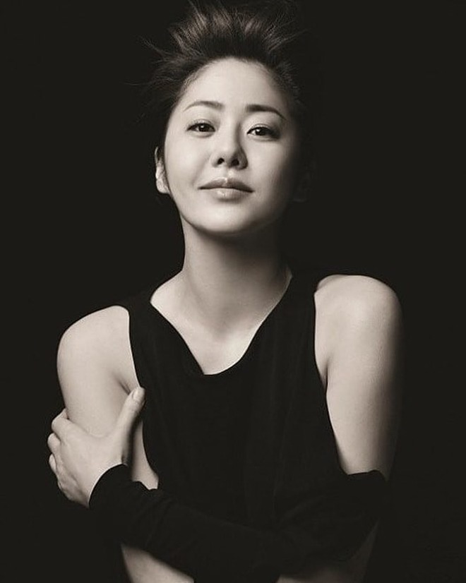 Con gái Á hậu bị cả nhà chồng khinh: Ngoại hình như minh tinh, chuẩn con cháu “đế chế Samsung” - 7