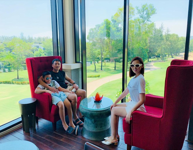 Đại gia Việt đám cưới với diễn viên kém 12 tuổi, yêu thương và chiều chuộng vợ như bà hoàng - 6