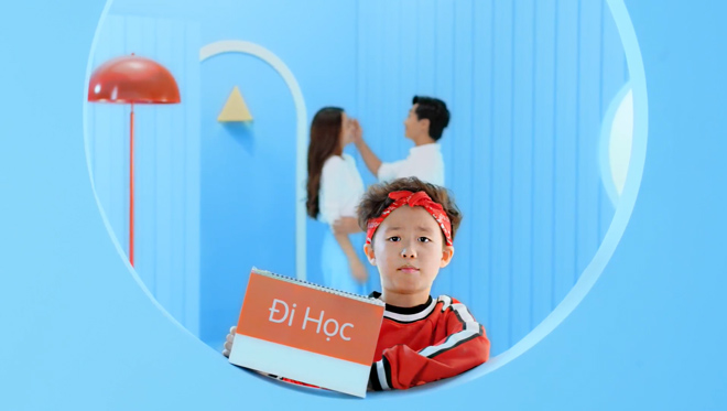 Từ chán học, rapper nhí Piggy gây bất ngờ khi thích thú đến trường trong MV mới - 1