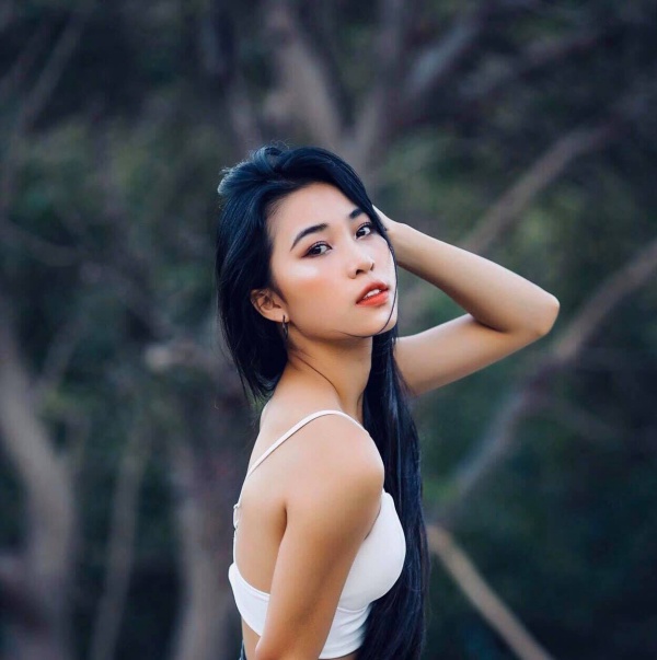 Mỹ nữ eo 56cm thi Hoa hậu Việt Nam, nhan sắc vượt xa Ngọc Trinh - 3