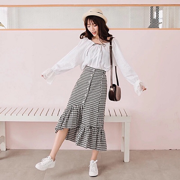 Sét váy dạ kẻ sọc caro trắng đen gồm áo khoác dạ + chân váy chữ A hàng hot  phong cách Hàn Quốc 2021 (có feedback) | Shopee Việt Nam