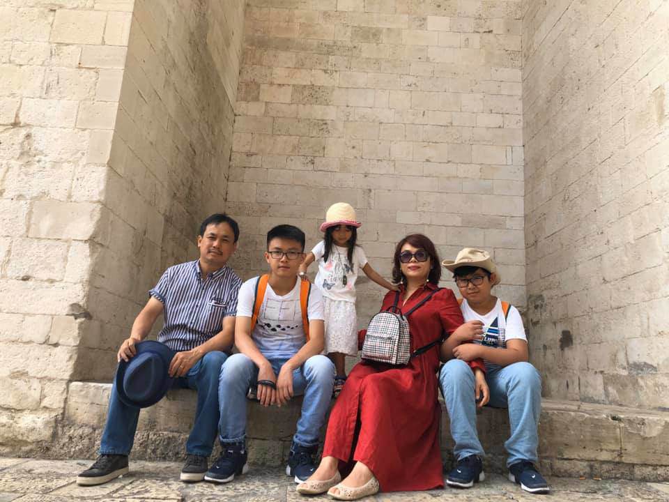 MC điểm cầu Đường Lên Đỉnh Olympia 15 năm trước: Giờ đều hạnh phúc, có người lên sếp lớn VTV - 14