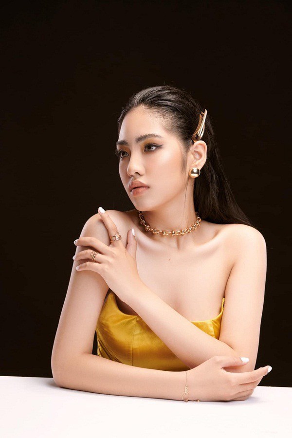 10X ở cô nhi viện thi Hoa hậu Việt Nam sở hữu body mướt mắt, vòng 1 gợi cảm - 9