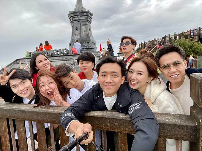 Trấn Thành tiếp tục bị chê thiếu thân thiện không như trên truyền hình, cố tình phớt lờ fan - 4