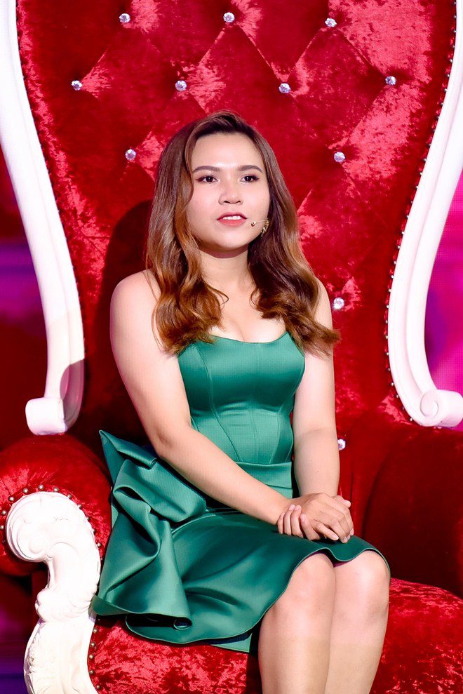 Mẹ đơn thân bất ngờ được chàng trai 25 tuổi cầu hôn, Hamp;#39;Hen Niê nhìn mà bật khóc - 3