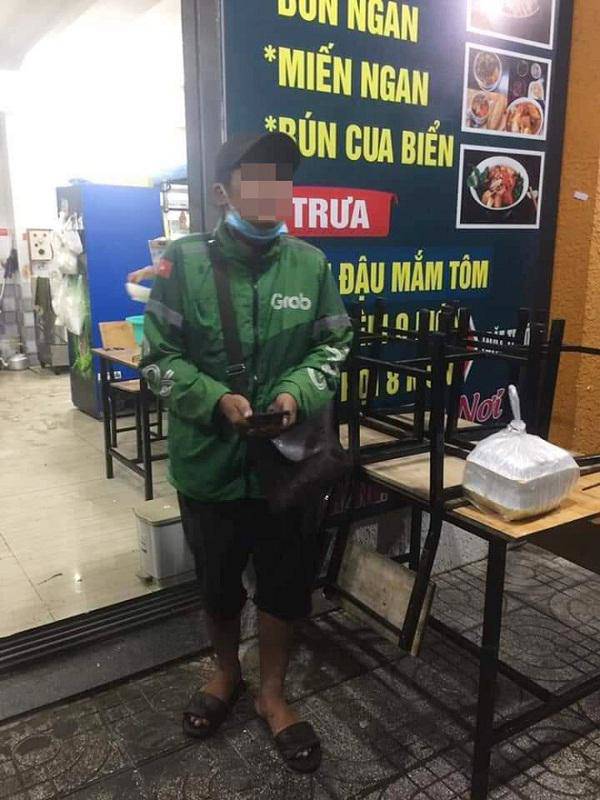 Sự thật câu chuyện shipper chạy 10km giao 2 hộp ốc giữa đêm bị khách amp;#34;bomamp;#34; hàng - 1